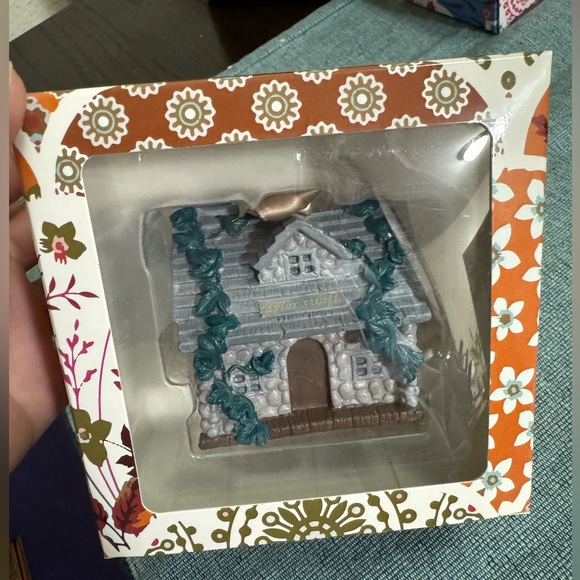 Taylor Swift Evermore House of Stone Cabin Ornament - Picture 3 of 8